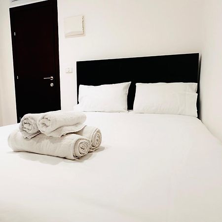 Underground Hotel Tel Aviv Exterior foto